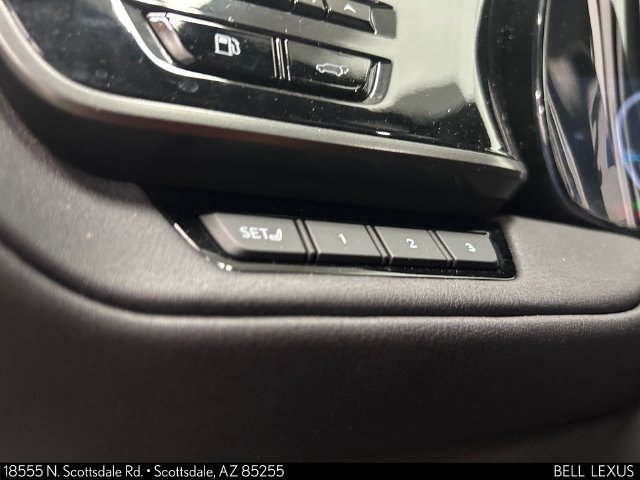 Used 2025 Lexus TX 500h AWD w/ Technology Package image 28