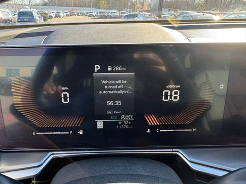 Used 2024 Kia Sorento S w/ Panoramic Sunroof Package image 23