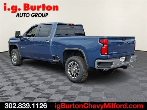 New 2026 Chevrolet Silverado 3500 LTZ w/ LTZ Premium Package image 3