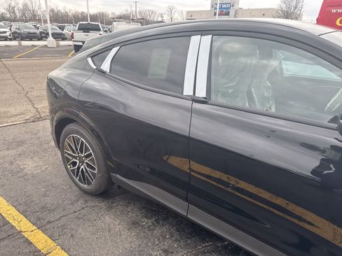 New 2026 Ford Mustang Mach-E Premium image 9