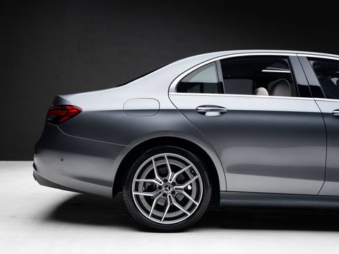 Used 2023 Mercedes-Benz E 350 Sedan image 37