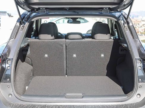 New 2025 Nissan Kicks SV FWD image 12