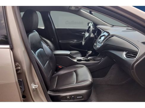 Used 2024 Chevrolet Malibu LT FWD image 19