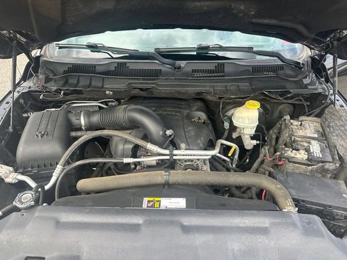 Used 2017 RAM 1500 Laramie w/ Convenience Group AWD/4WD image 28