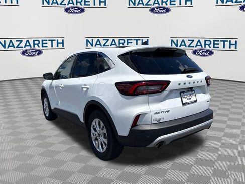 Used 2023 Ford Escape Active w/ Tech Pack #1 AWD/4WD image 5