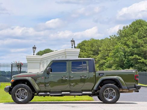 Used 2021 Jeep Gladiator Rubicon w/ Trailer Tow Package AWD/4WD image 7