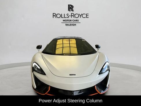 Used 2018 McLaren 570S Spider RWD image 8