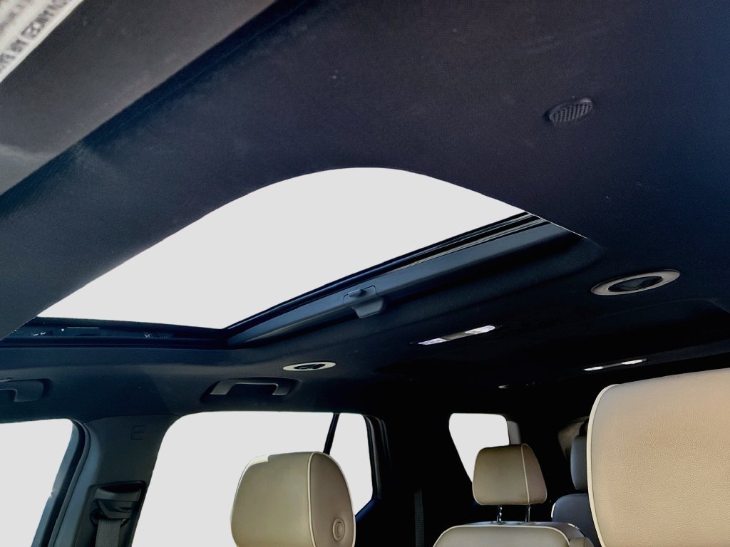 Used 2023 Chevrolet Traverse Premier w/ LPO, Floor Liner Package FWD image 22