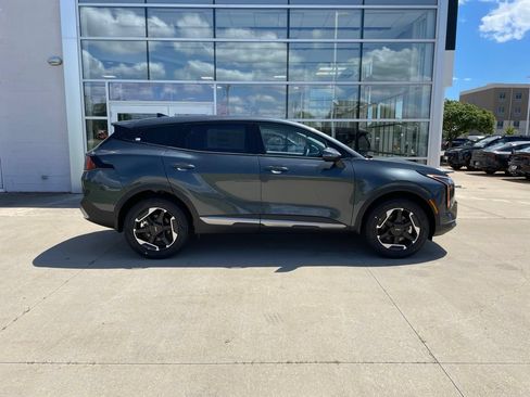 New 2026 Kia Sportage S AWD/4WD image 4