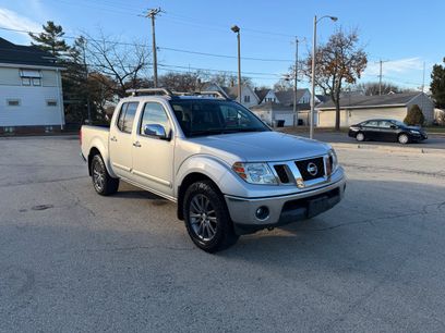 Used 2011 Nissan Frontier SL w/ Moonroof Pkg