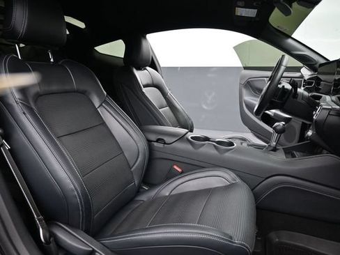 Used 2024 Ford Mustang GT Premium RWD image 28