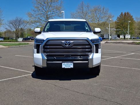 Used 2024 Toyota Tundra Limited AWD/4WD image 2