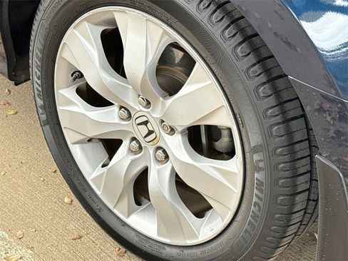 Used 2010 Honda Accord EX-L image 10