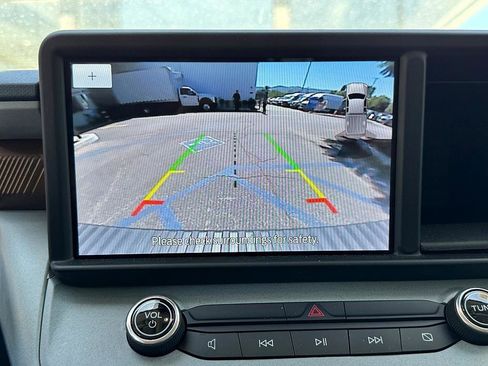 Certified 2024 Ford Maverick Lariat image 25