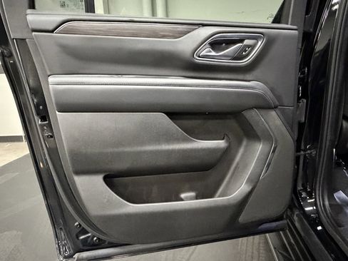 Used 2023 Chevrolet Suburban LS image 37