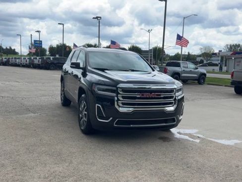Used 2022 GMC Acadia SLE w/ Driver Convenience Package AWD/4WD image 3