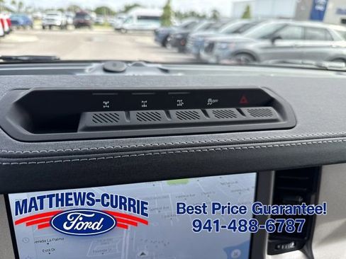 New 2026 Ford Bronco Outer Banks w/ Sasquatch Package AWD/4WD image 17