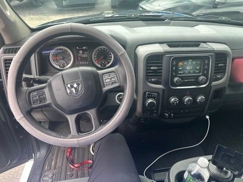 Used 2017 RAM 1500 Tradesman w/ Popular Equipment Group AWD/4WD image 17