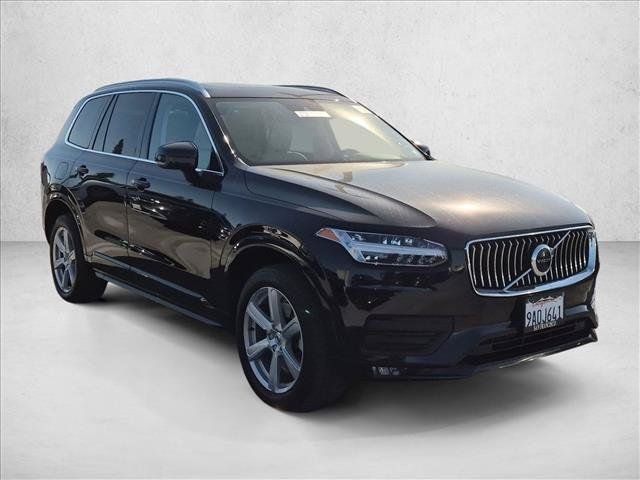 Used 2022 Volvo XC90 T5 Momentum AWD/4WD image 3