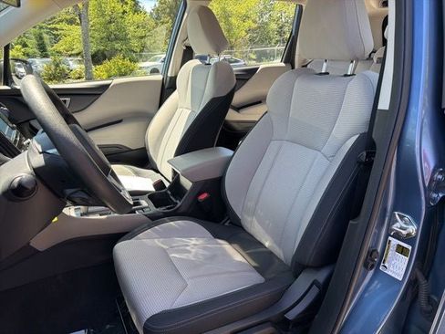 Used 2023 Subaru Forester AWD/4WD image 16