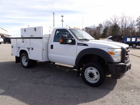 Used 2015 Ford F450 XL w/ Power Equipment Group image 10
