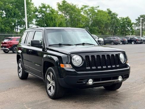 Used 2016 Jeep Patriot High Altitude AWD/4WD image 3