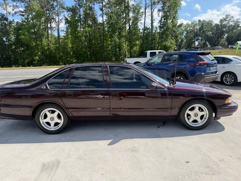 Used 1996 Chevrolet Impala SS RWD image 5