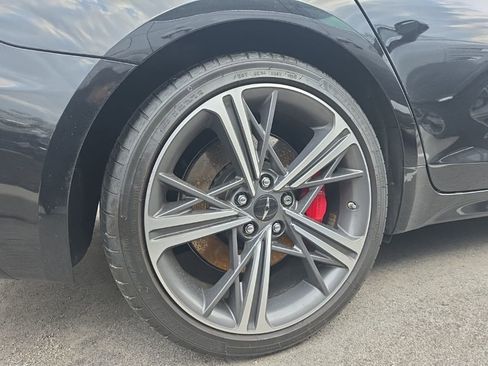 Used 2024 Genesis G70 2.5T w/ Sport Prestige Package image 25