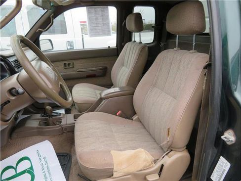 Used 1999 Toyota Tacoma 4x4 Xtracab V6 image 4