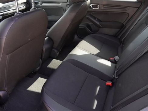 Used 2025 Honda Civic Sport image 11
