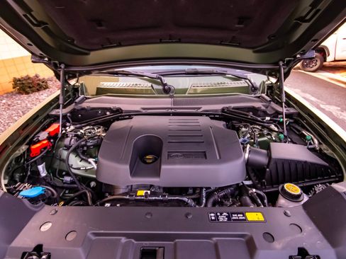 New 2026 Land Rover Defender 130 X-Dynamic SE image 53