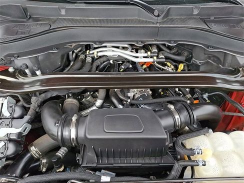 Certified 2023 Ford Explorer Platinum w/ Equipment Group 601A image 29