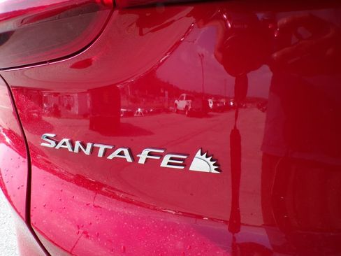 Certified 2023 Hyundai Santa Fe SEL w/ Premium Package AWD/4WD image 17