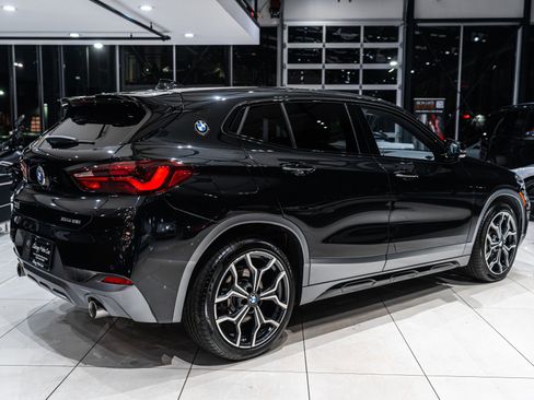 Used 2022 BMW X2 xDrive28i w/ M Sport X Package image 4