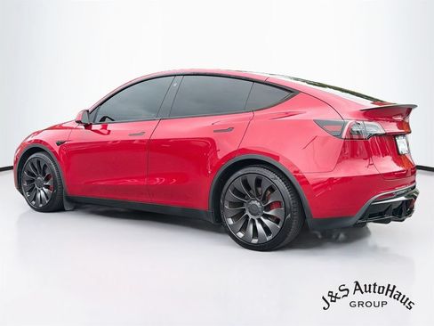 Used 2021 Tesla Model Y Performance AWD/4WD image 5