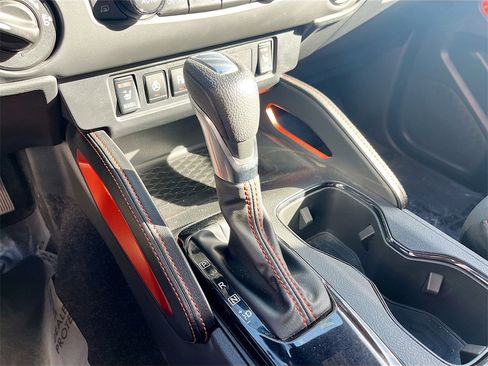 Used 2023 Nissan Frontier PRO-4X w/ Pro Convenience Package image 17