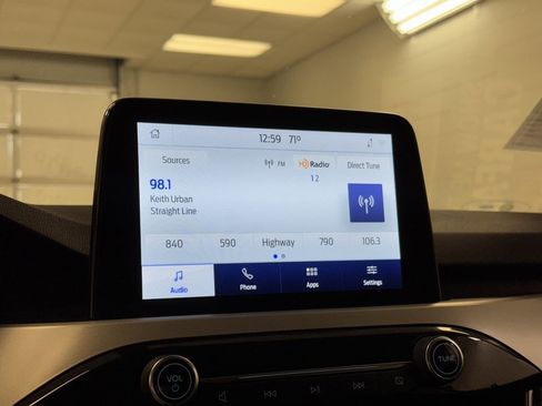 Used 2022 Ford Escape SEL w/ Technology Package image 39