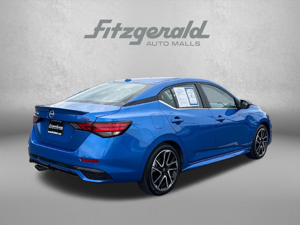 Used 2025 Nissan Sentra SR FWD image 8