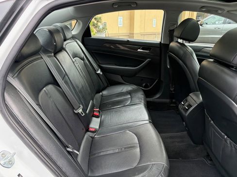 Used 2019 Hyundai Sonata Limited w/ Ultimate Package 04 image 18