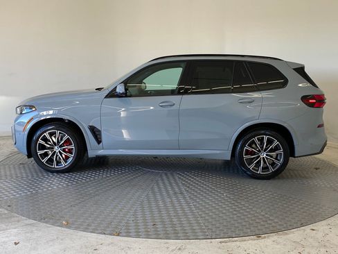 New 2026 BMW X5 xDrive40i w/ M Sport Package image 2