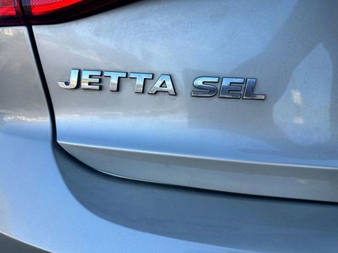 Used 2015 Volkswagen Jetta SEL image 21