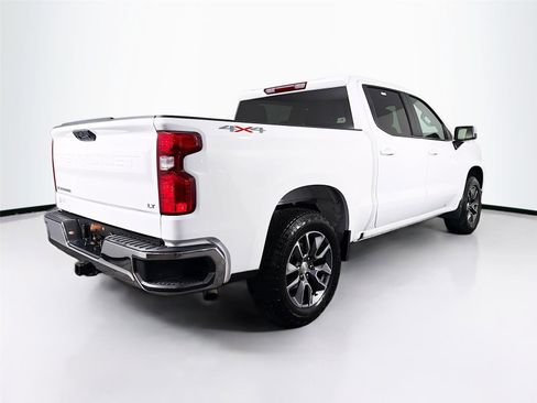 Used 2023 Chevrolet Silverado 1500 LT image 7