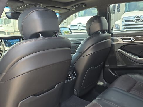 Used 2019 Genesis G80 3.3T Sport RWD image 15