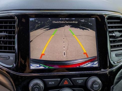 Used 2020 Jeep Grand Cherokee Laredo w/ Quick Order Package 2BN North image 34