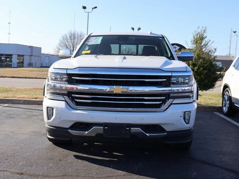 Used 2017 Chevrolet Silverado 1500 High Country image 3