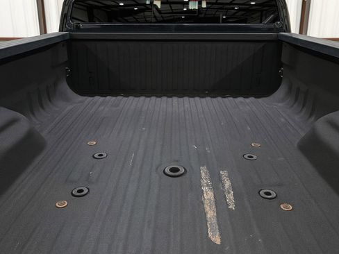 Used 2015 Ford F350 Platinum image 10