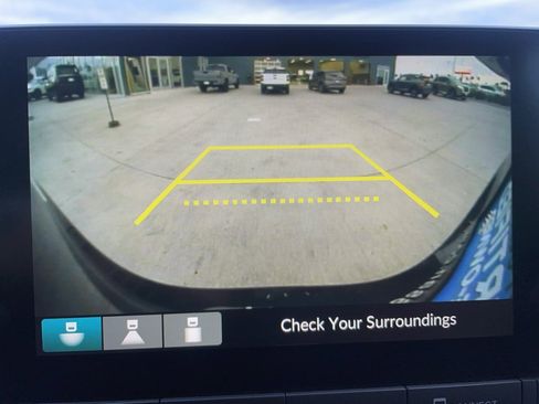 Used 2025 Honda CR-V LX image 8