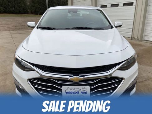 Used 2023 Chevrolet Malibu LT FWD image 3