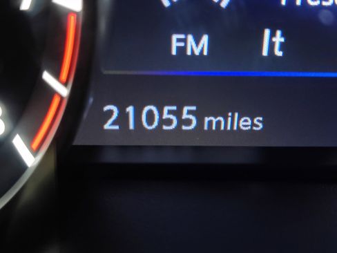 Certified 2024 Nissan Murano SV FWD image 2