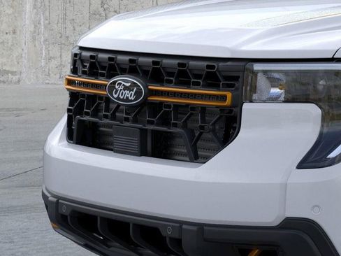 New 2025 Ford Maverick Tremor image 18